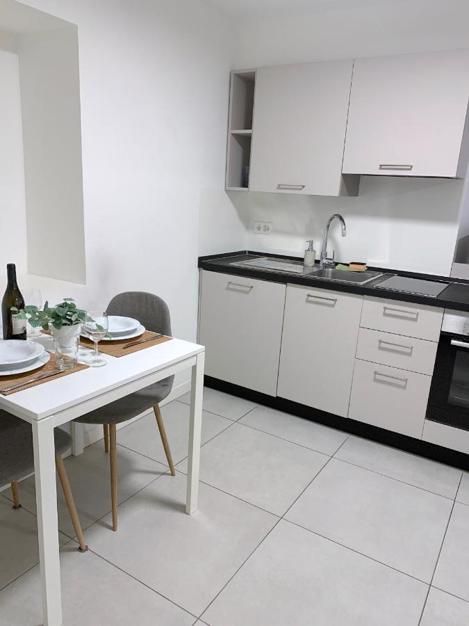 The Hidden Studio; Comfy & Close To The Lake 루가노 외부 사진
